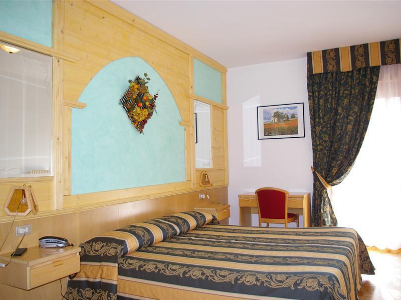 Hotel Dal Bon Andalo Esterno foto